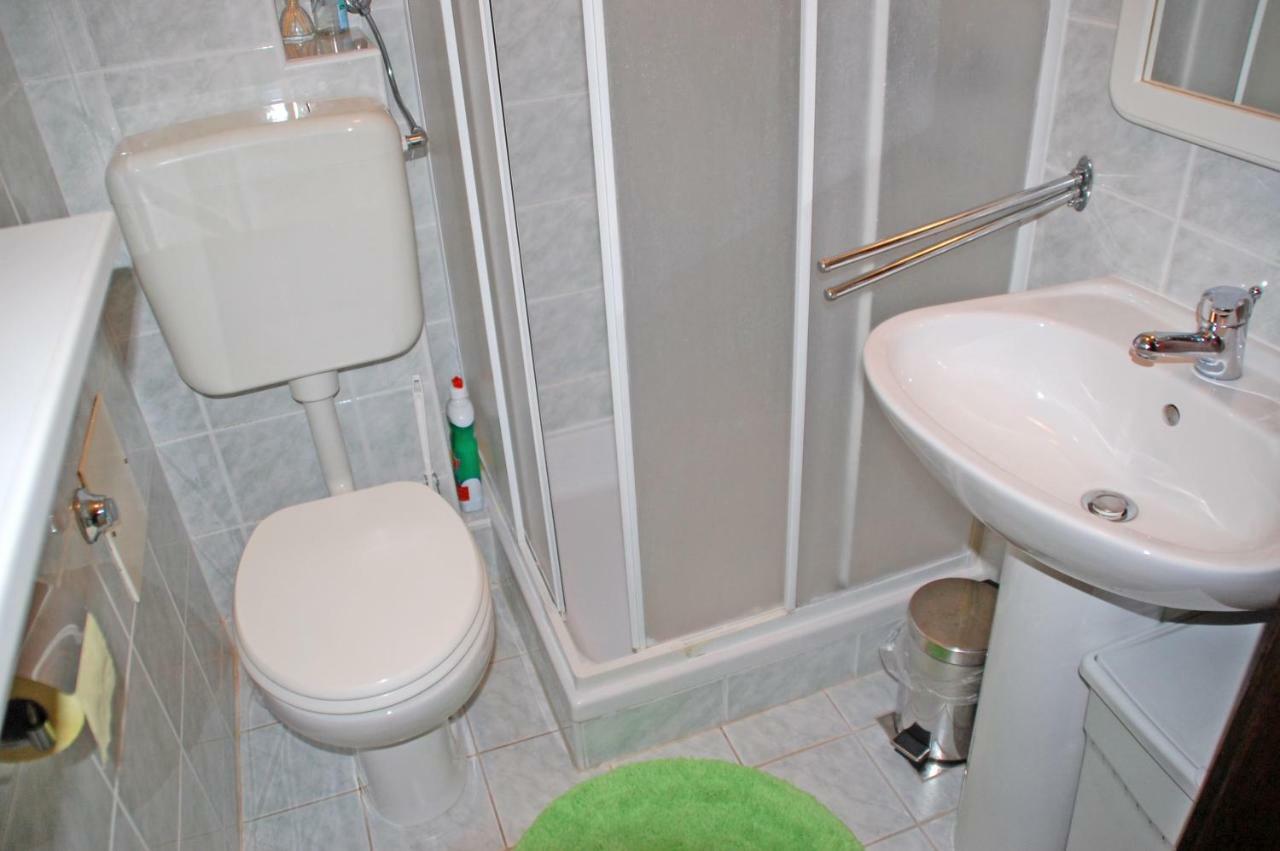 Apartment Branko With Free Parking อิตชิชี ภายนอก รูปภาพ